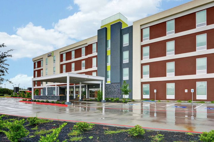 Hotel 3 of 48