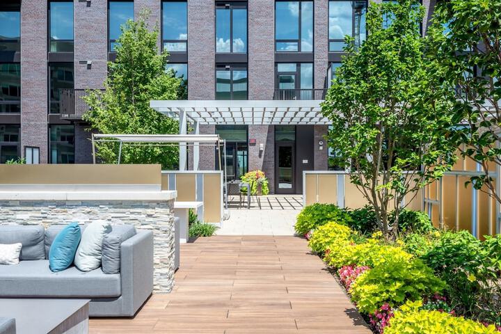 Global Luxury Suites at Reston Town Center
