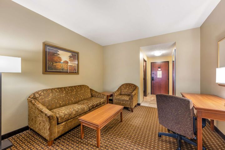 Best Western Plus Grand Island Inn & Suites