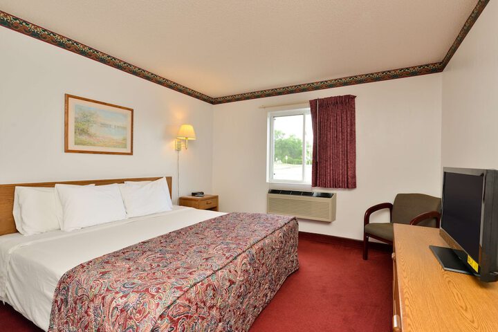 Room 13 of 14