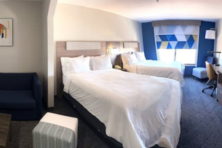 Hotel 12 of 50