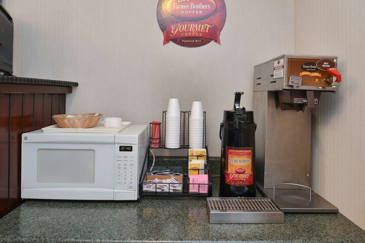 Breakfast/Coffee Service 26 of 29