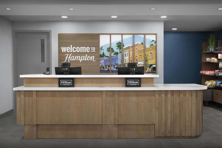 Hampton Inn & Suites Laurel MS
