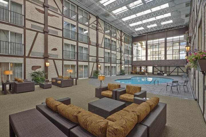 Pool 6 of 27