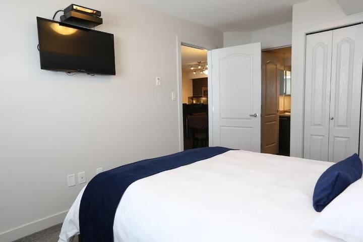 Room 11 of 22