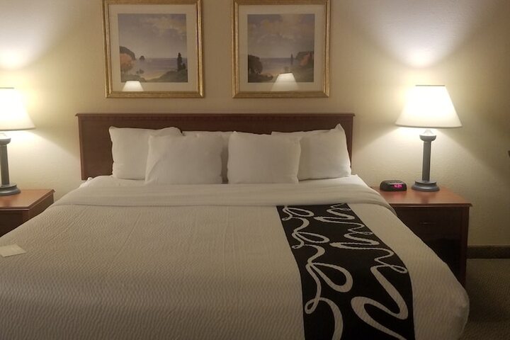 Room 14 of 50