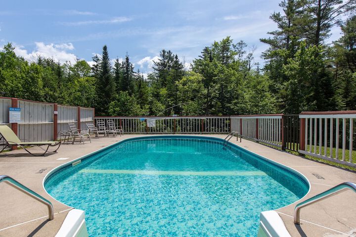 Pool 6 of 14