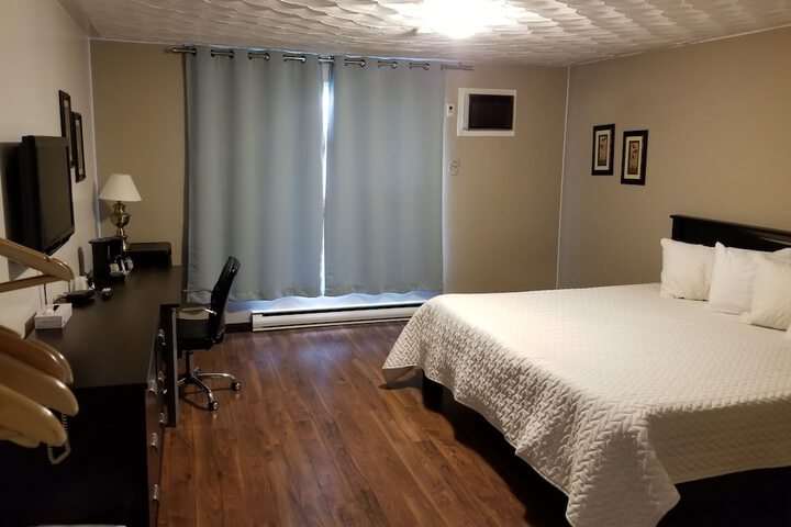 Room 47 of 82