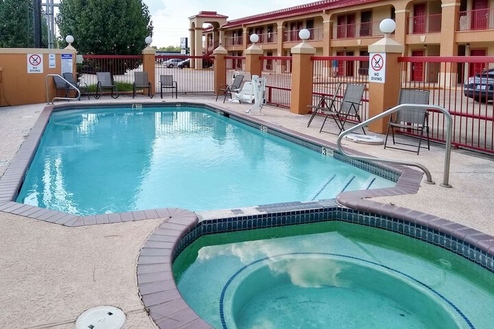 Pool 12 of 96