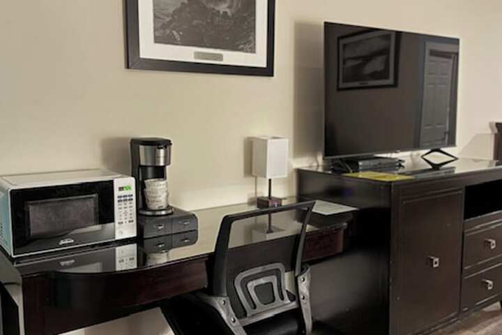 Big Bird Inn Wawa SureStay Collection by Best Western