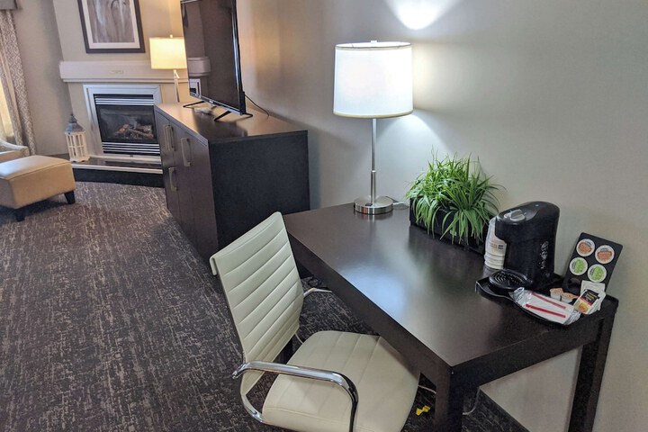Room 41 of 54
