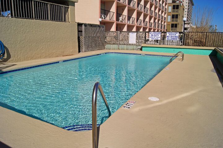 Pool 7 of 45