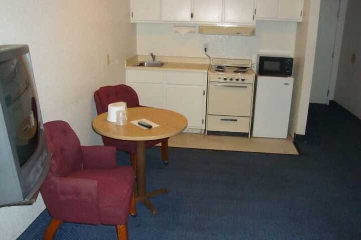 Room 15 of 41