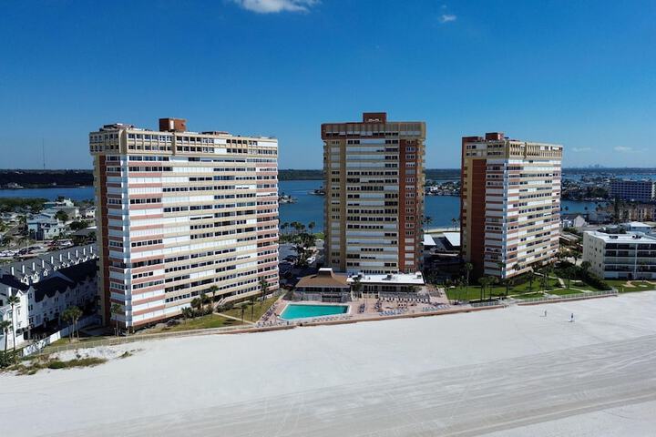 Redington Towers 3A