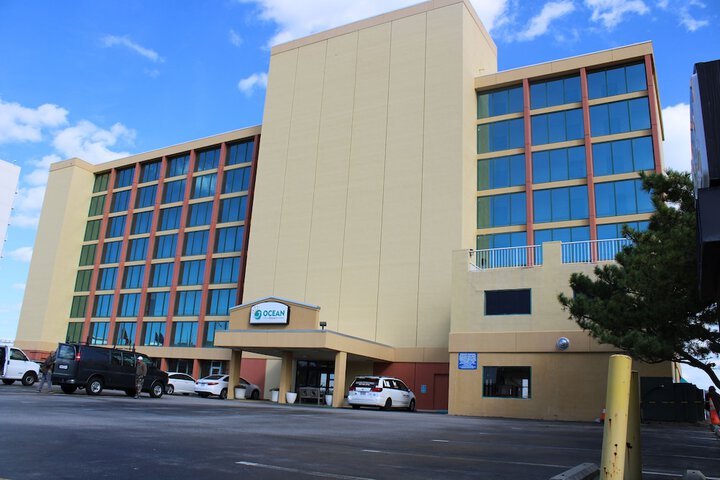 Hotel 3 of 30