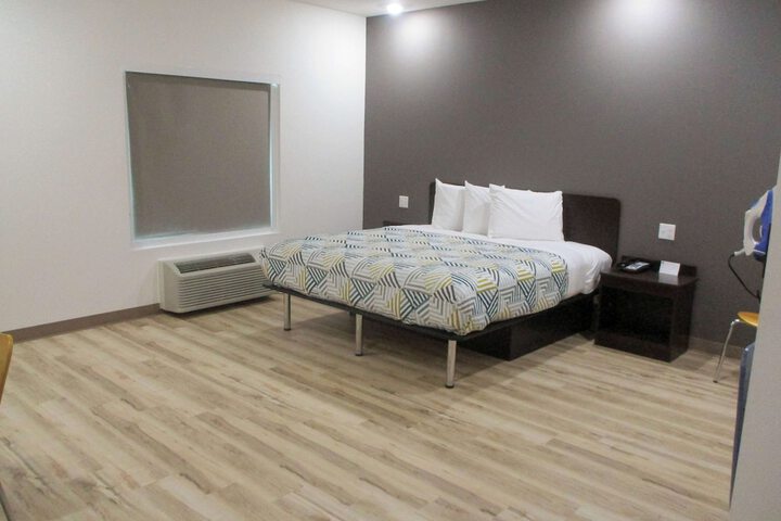 Room 29 of 29