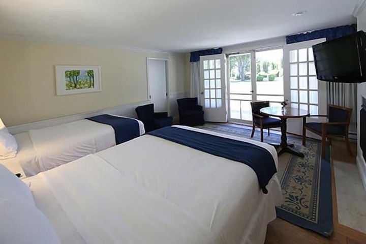 Room 35 of 51