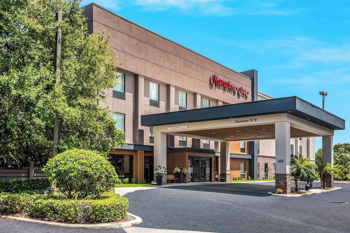 Hotel 6 of 43