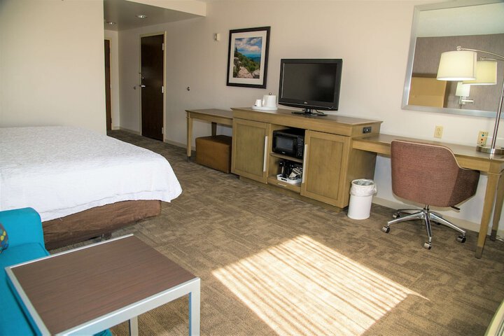 Room 20 of 37