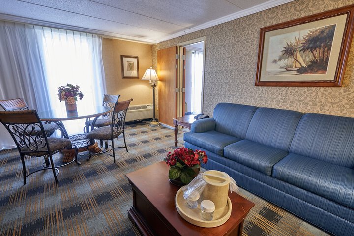 Room 11 of 41