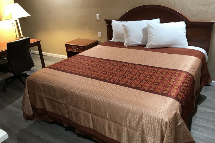 Budget Inn Motel