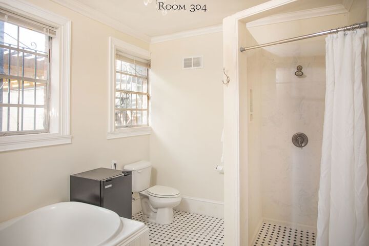 Room 116 of 170