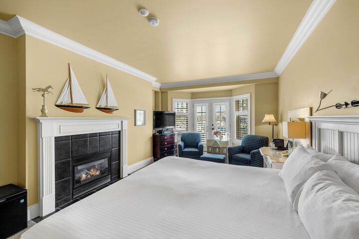 Room 48 of 65