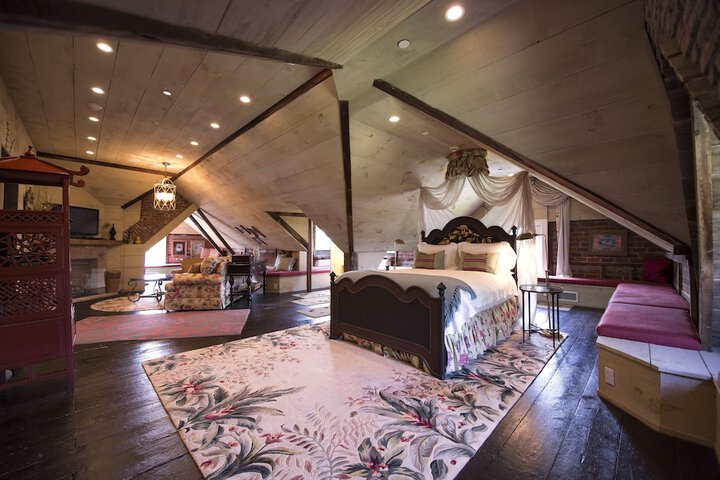 Room 14 of 40