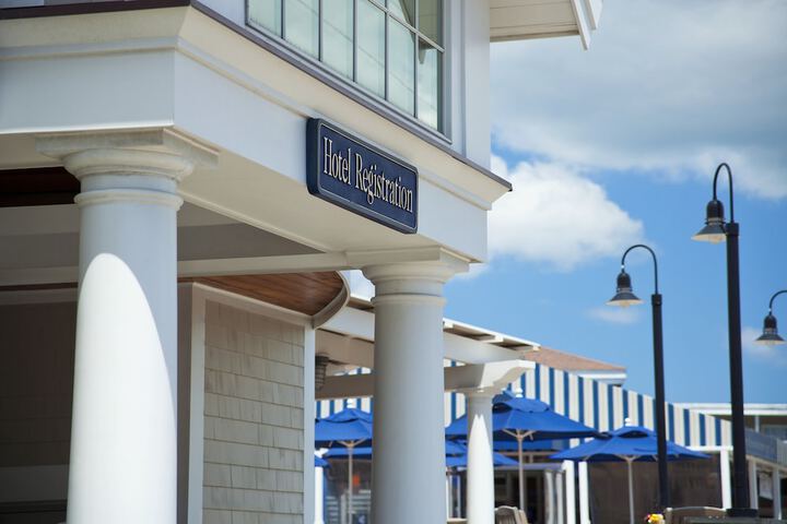 Hyannis Harbor Hotel
