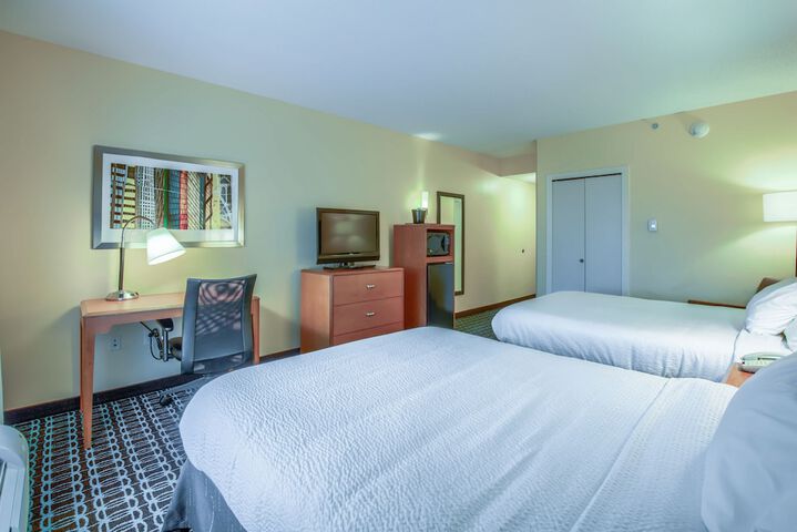 Room 33 of 51