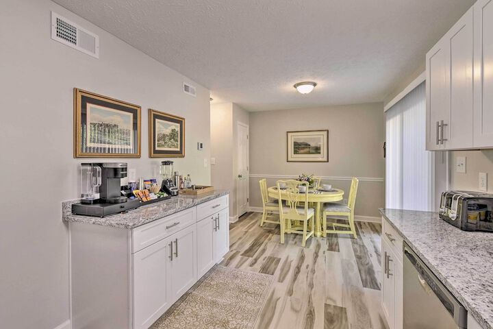 Downtown Southern Pines Townhome With Deck!