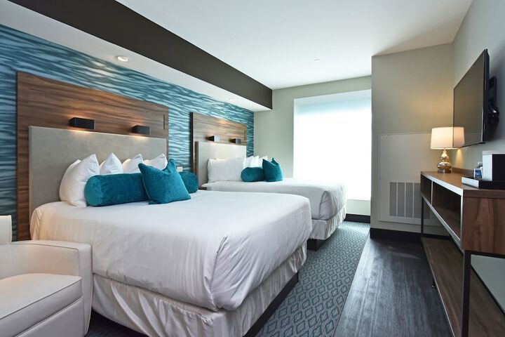 Room 18 of 30
