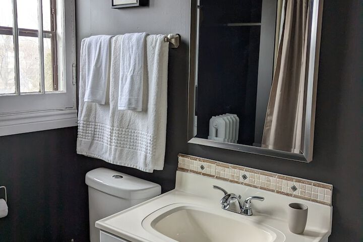 Room 41 of 46