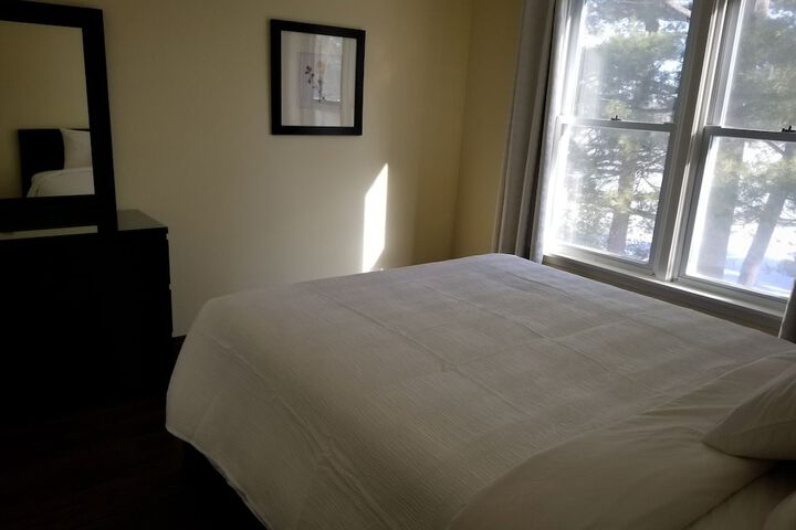 Room 26 of 46