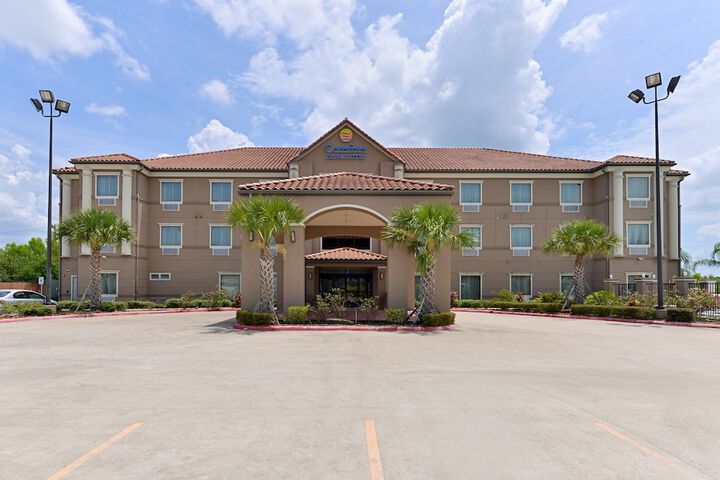 Comfort Inn & Suites Winnie