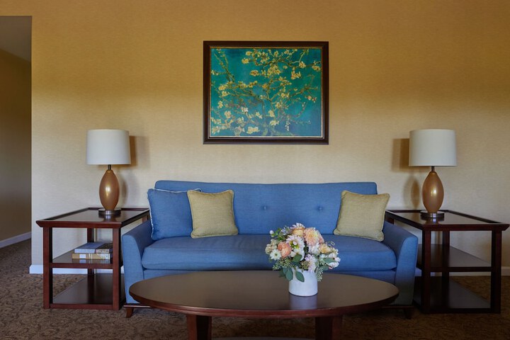 Room 22 of 87