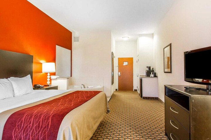 Room 21 of 68