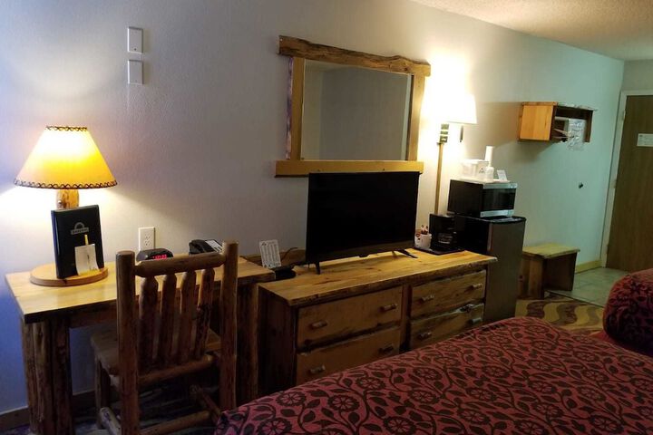 Room 19 of 39