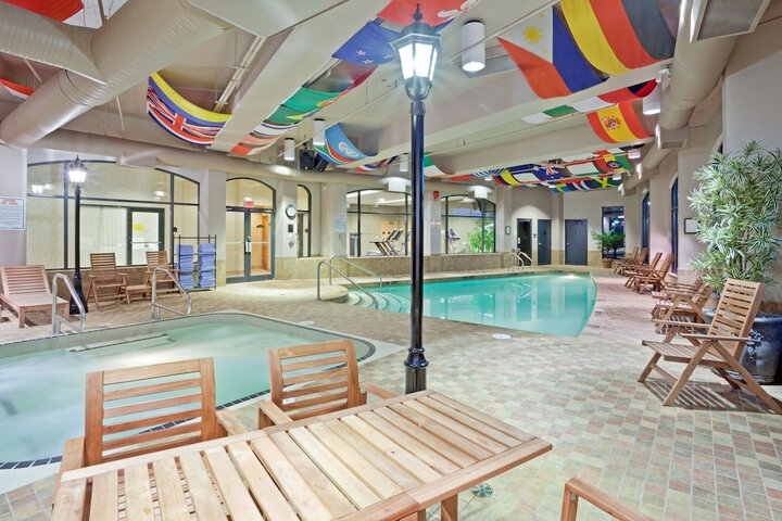 Pool 17 of 75