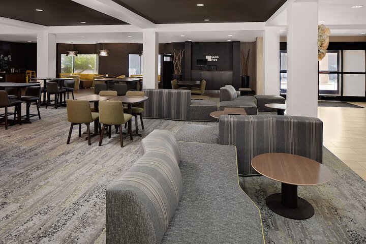 Hotel Interior 10 of 25