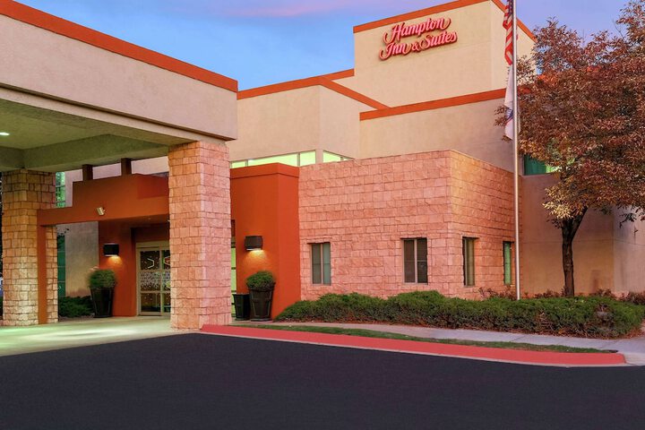 Hotel 3 of 53