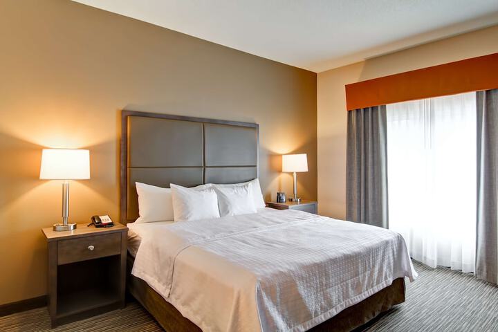 Room 17 of 40