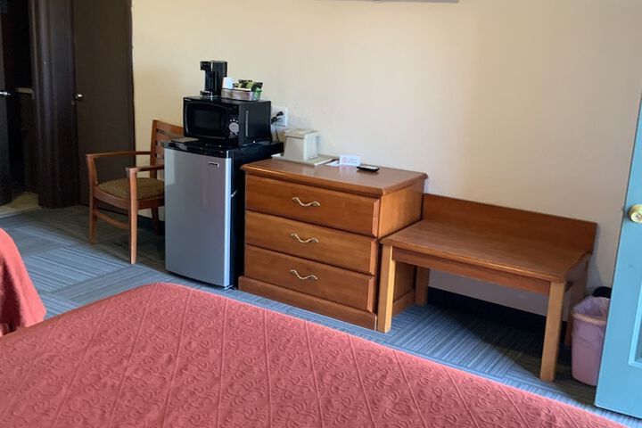 Room 31 of 65