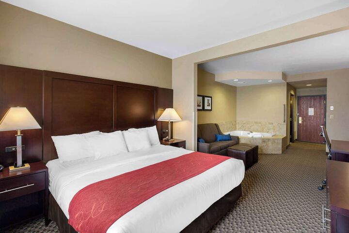 Comfort Suites Seaford