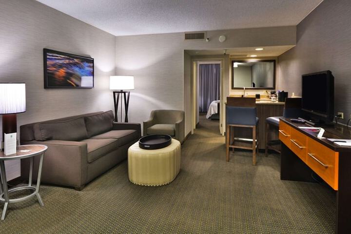 Room 14 of 39