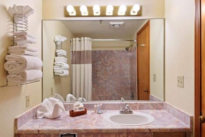 Room 21 of 24