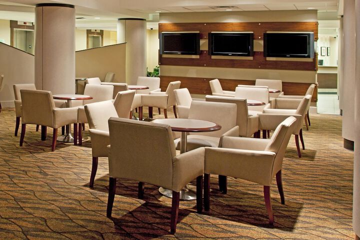 Holiday Inn Columbus Dwtn-Capitol Square by IHG