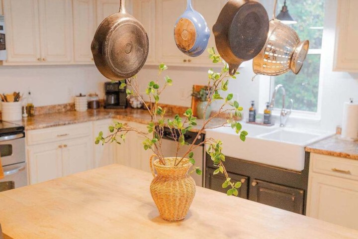 The 312 House a Boho Retreat Hocking Hills