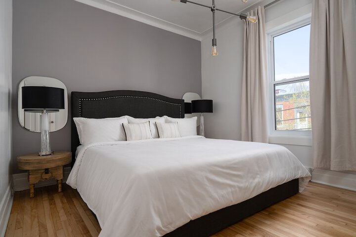 Room 14 of 25