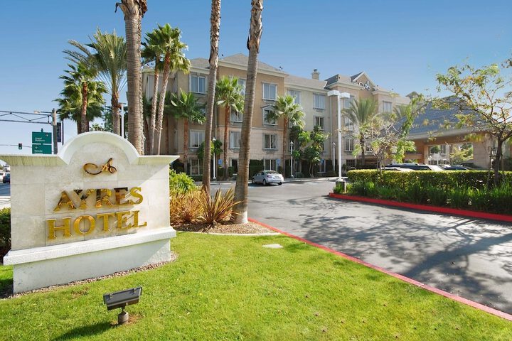 Hotel 4 of 35